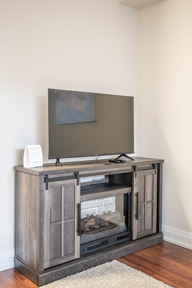 Photo - 2 Anndale Dr Unité SI ID1471352P