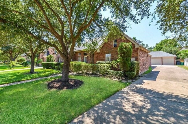 Photo - 19923 Stonelodge St