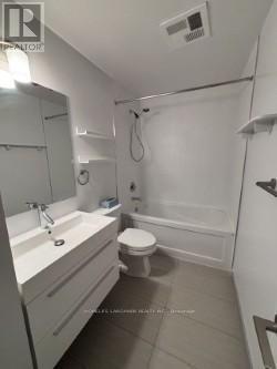 Photo - 297 College St Unit 810