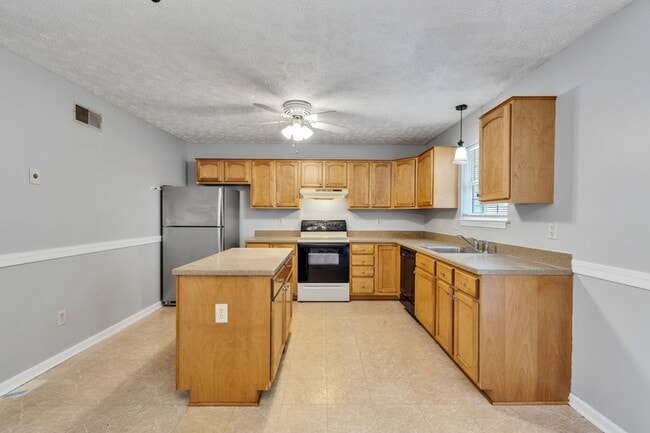 Photo - 9593 Donnan Castle Ct