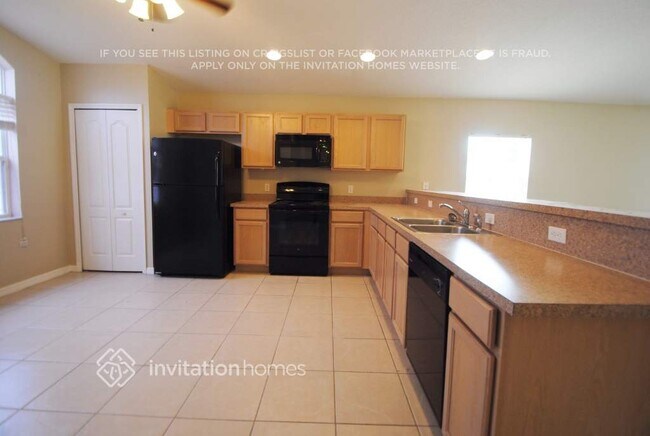 Photo - 2048 Gloria Cir