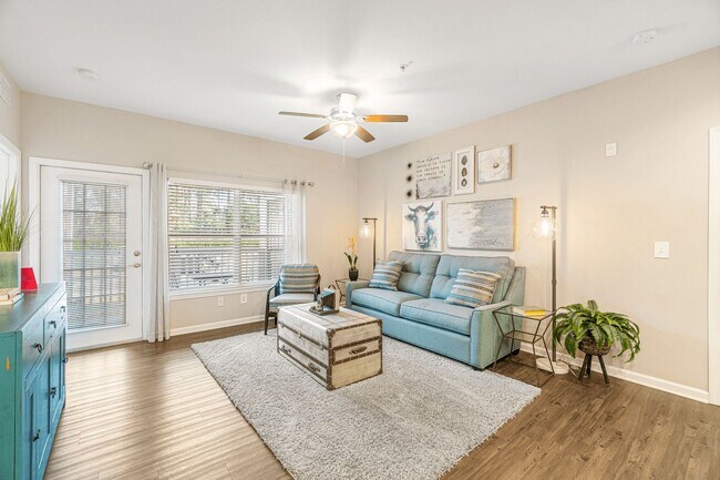 Oaks at Normandy Apartments