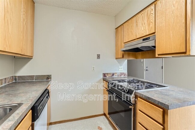 Photo - 4626 SW Condor Ave