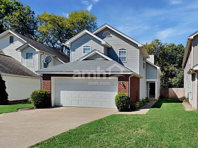 Building Photo - 1212 Wembley Dr