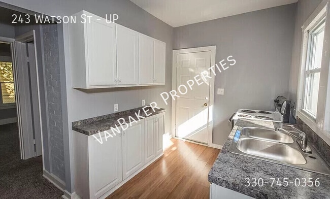 Photo - 243 Watson St Unit UP