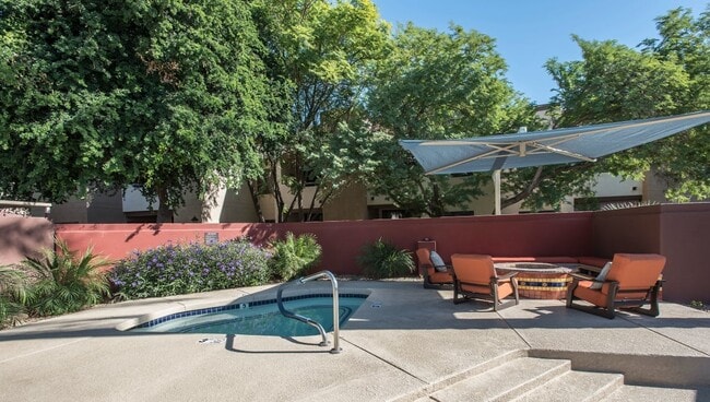 Scottsdale Highlands Apartments
