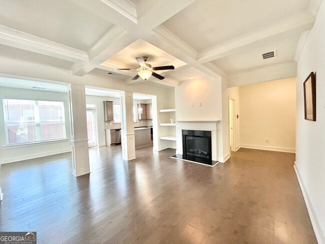 Photo - 5316 Radford Loop