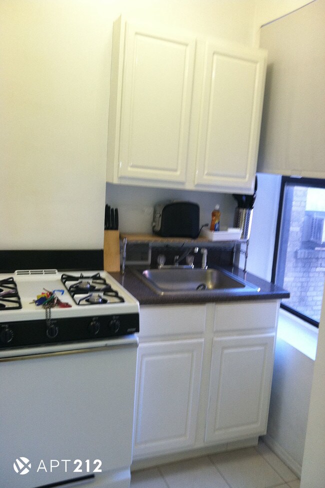 Photo - 1875 Lexington Ave Unit 4FA