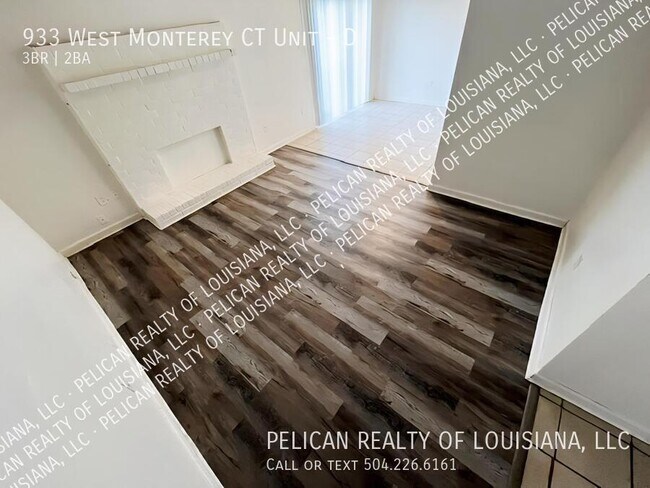 Photo - 933 Monterey Ct S Unit D