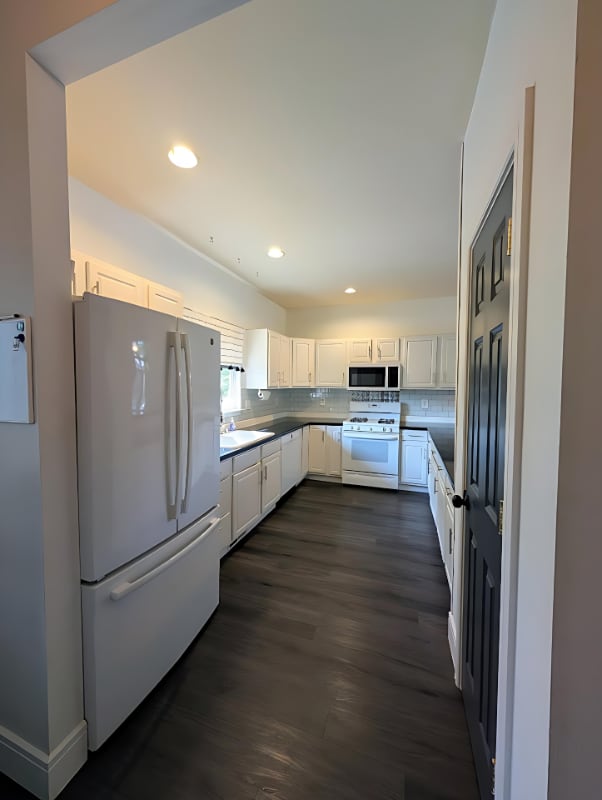 Photo - 200 Whispering Pine Pl