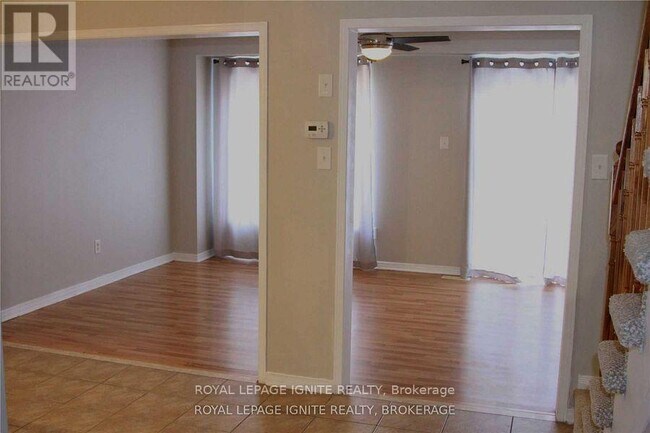 Photo - 34 Sugarberry Dr