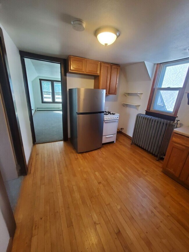 3630 E Plankinton Ave - 6 Unit