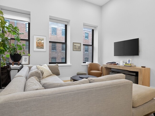 Photo - 355 Congress St Unit 501