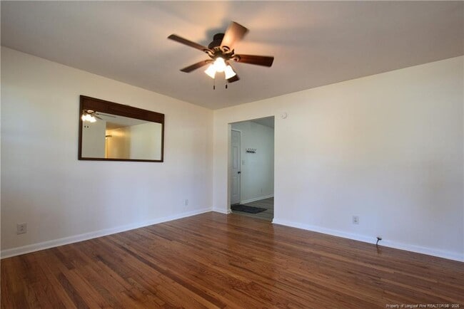Photo - 815 McNeil St