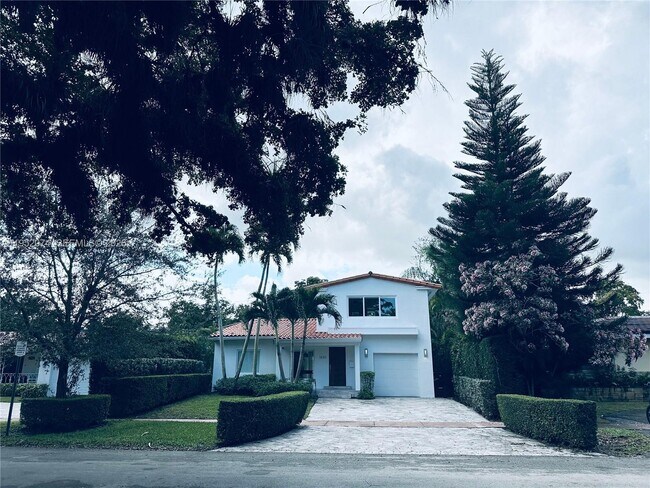 Photo - 1430 Baracoa Ave