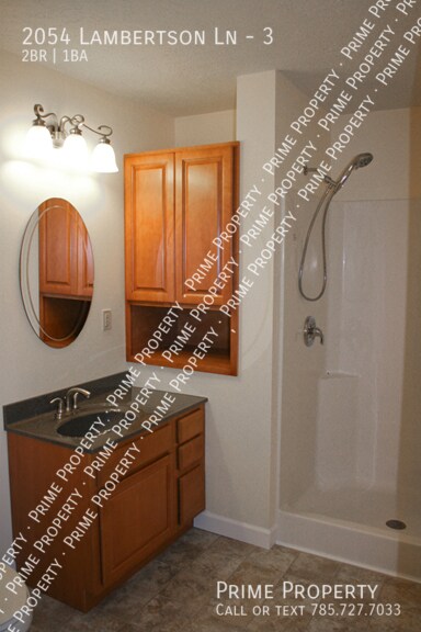 Photo - 2054 Lambertson Ln Unidad 3