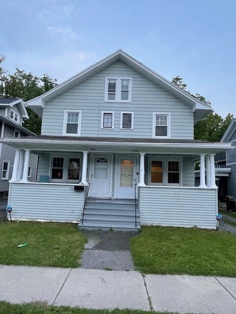 Building Photo - 1044 Plymouth Ave S Unit 1044 SP