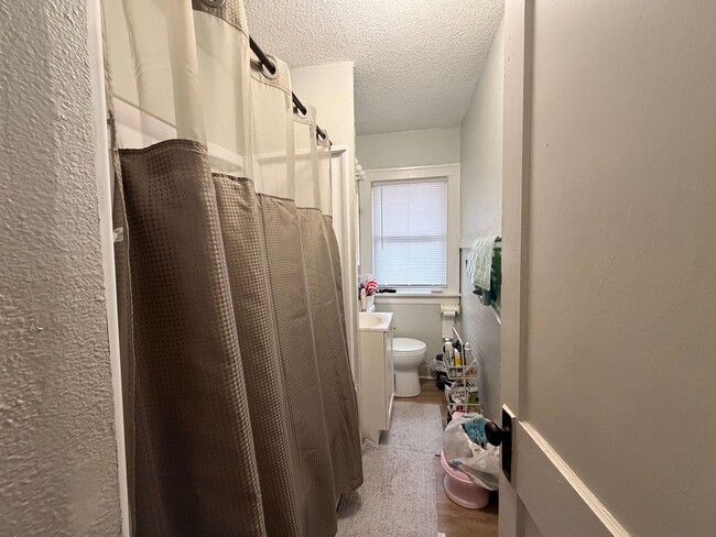 Photo - 2 Bedroom House - Updated $875