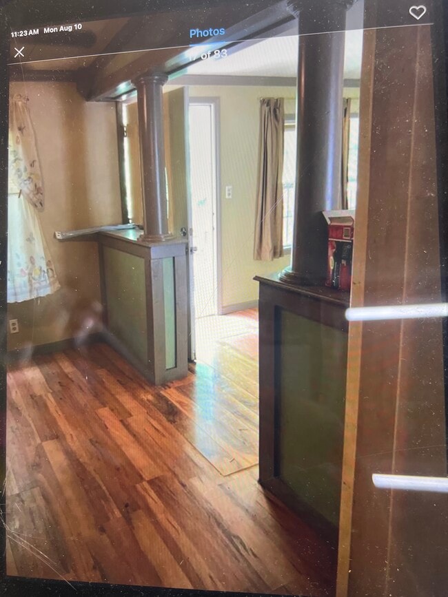 Photo - 210 Kennedy Rd