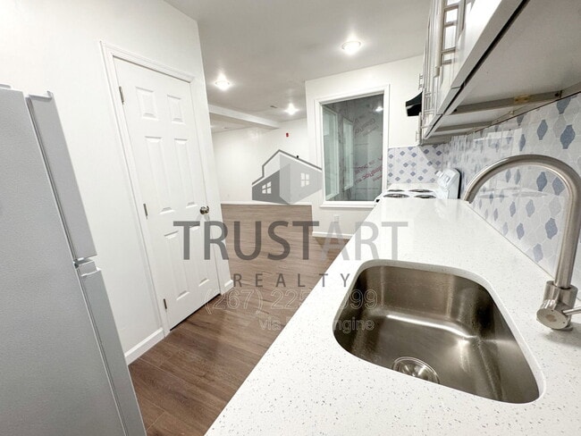 Photo - 2317 N 15th St Unit 6