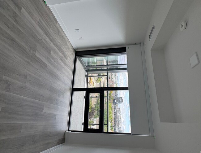 Photo - 1-Bedroom Condo That Checks Every Box – Bright, Open, and Thoughtfully Designed Unité 907