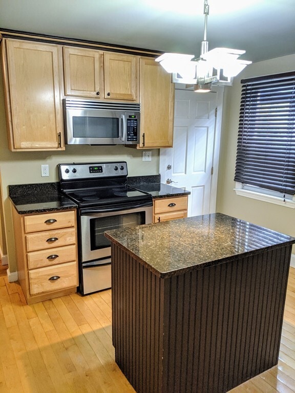 Photo - 10 Woodbury Ct Unit 1