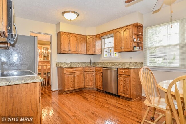 Photo - 7200 Hopkins Ct