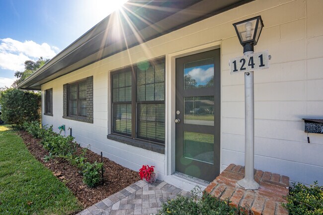 Photo - 1241 Hibiscus St