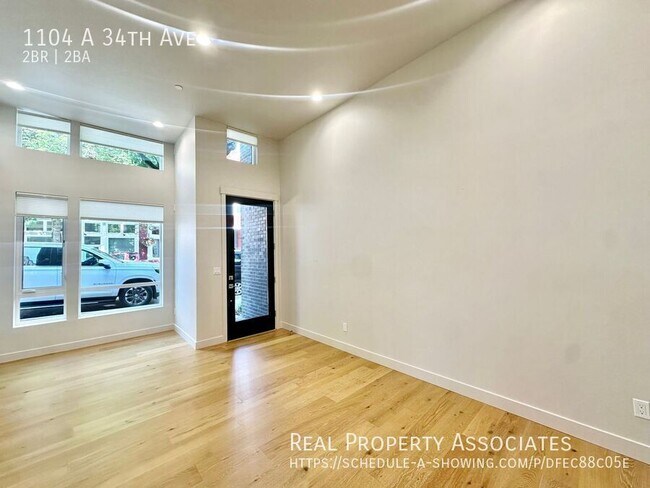Photo - 1104 A 34th Ave-