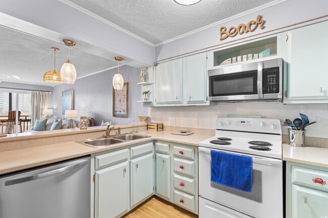 Photo - 9501 Shore Dr