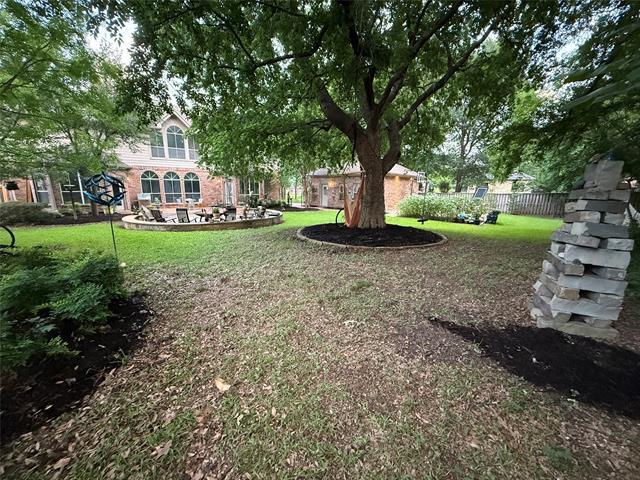 Photo - 408 Parkwood Ct
