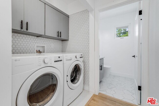 Photo - 1433 S Crescent Heights Blvd