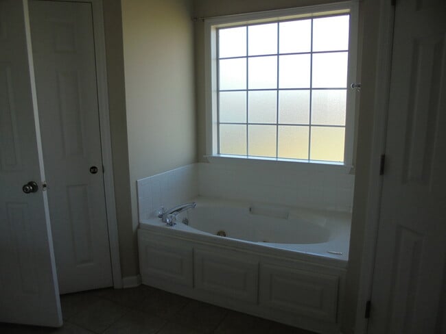 Photo - 22 County Rd 740