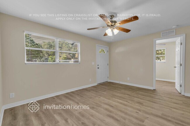 Photo - 4461 Melvin Cir E