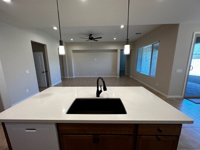 Photo - Home in Mountain Gate