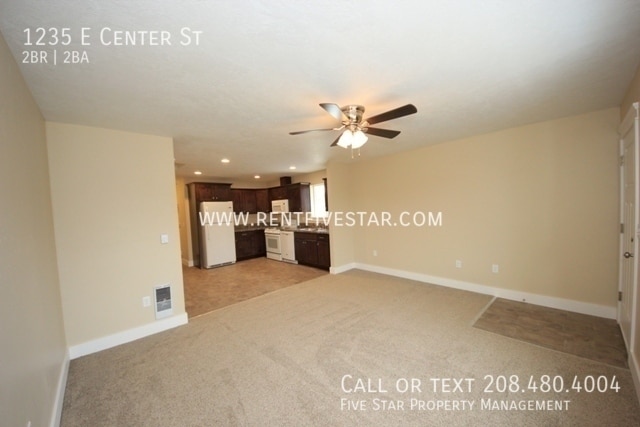 Photo - 1235 E Center St