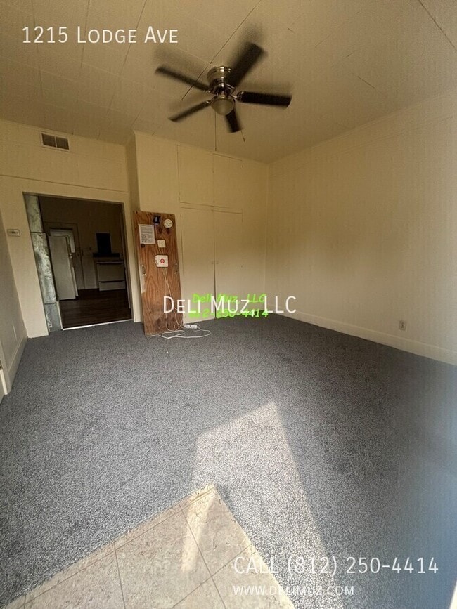 Photo - 1215 Lodge Ave