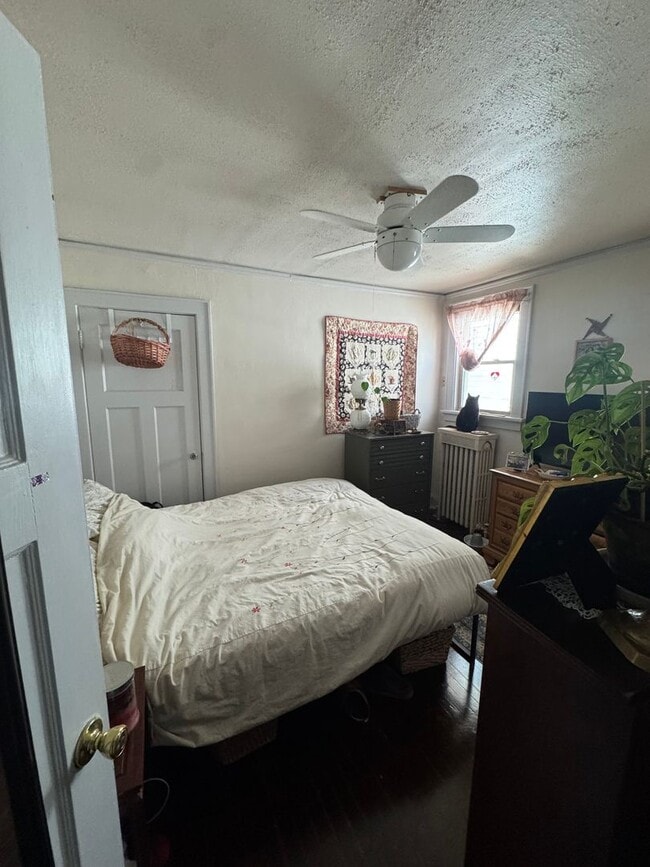 Photo - 1818-1820 E Newberry Blvd Unit 1818