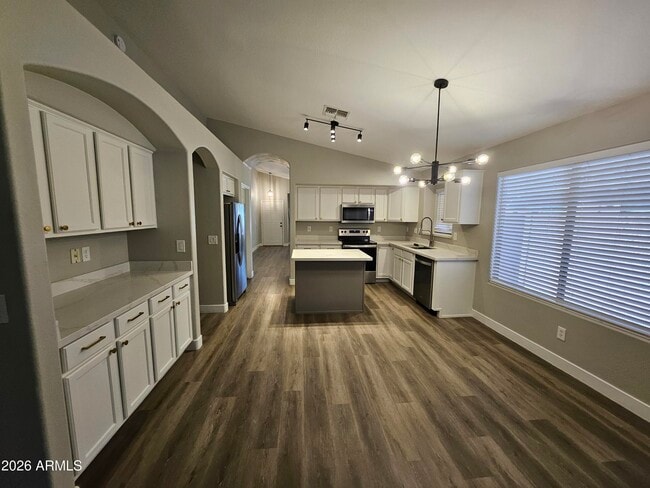 Photo - 66 W Dexter Way