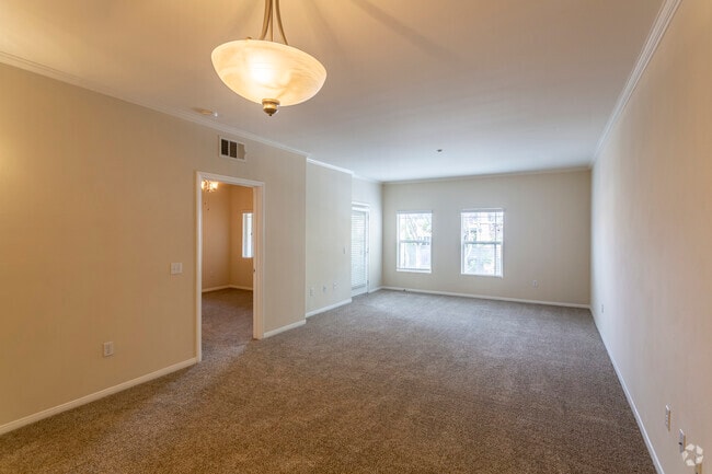 2 BR, 2 BA - 1182 SF