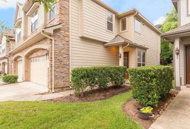 Photo - 87 Aventura Pl