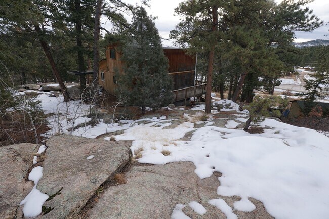 Photo - Charming 3 Bed, 2 Bath Rental in Morrison/...