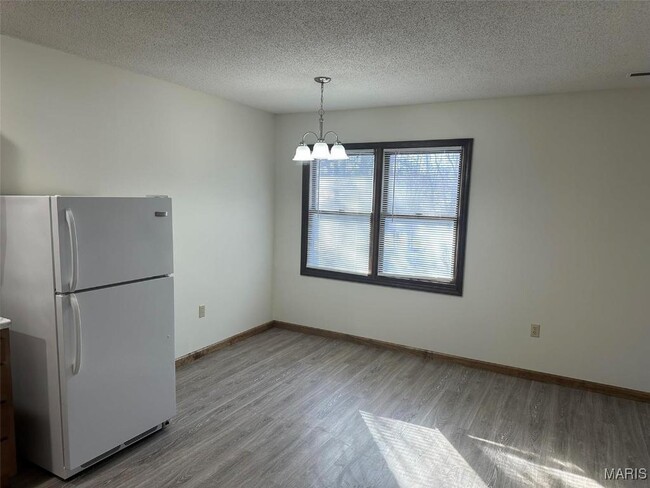 Photo - 101 Sunset Ln