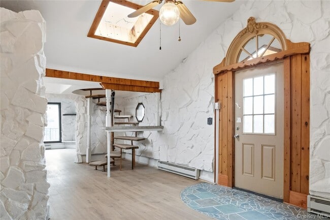 Photo - 378 Broadway Unit 2