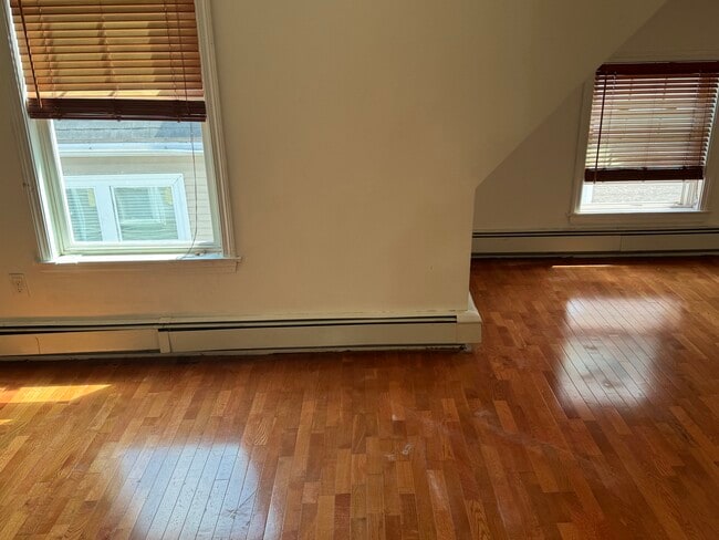 43 Gleason St Unit 2