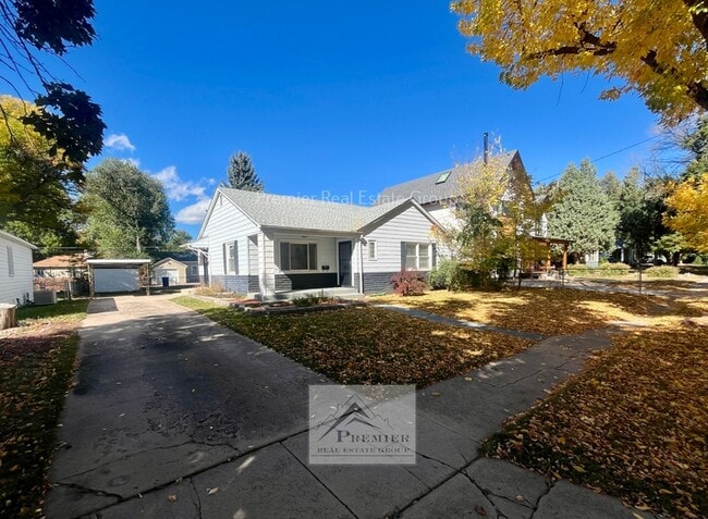 Photo - 2334 N El Paso St