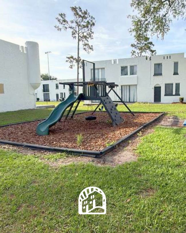 5734 Justina Terrace Unidad 27-034F