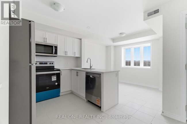 Photo - 85 Mullin Dr