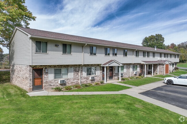 Oak Hill Apartments