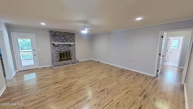 Building Photo - 309 Porters Neck Rd Rental